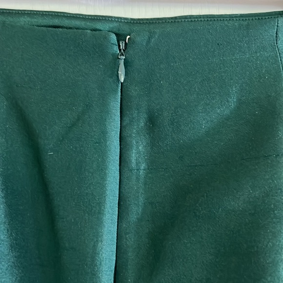 Talbots beautiful green skirt - NWT - Picture 3 of 7
